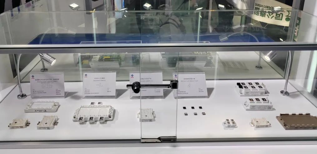 展會(huì)現(xiàn)場(chǎng)